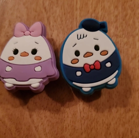 Disney Tsum Tsum Jibbitz Croc Shoe Charms Daisy & Donald Duck Set - Picture 1 of 1